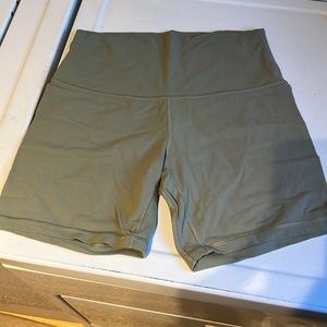 Green lululemon biker shorts size 8